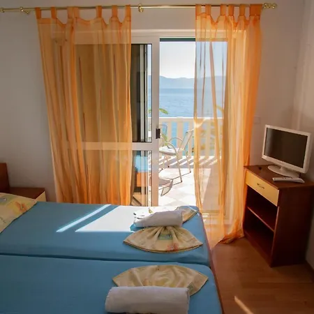 Ivanka アパート *