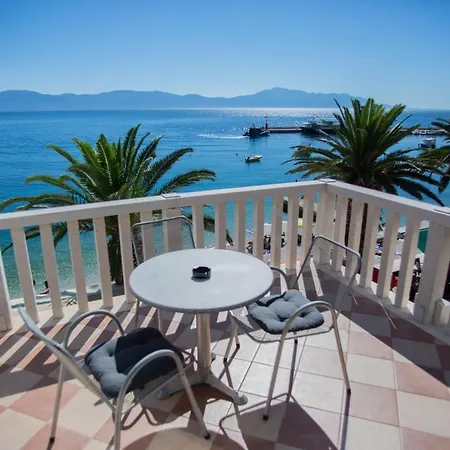 Daire Ivanka Gradac (Split-Dalmatia)