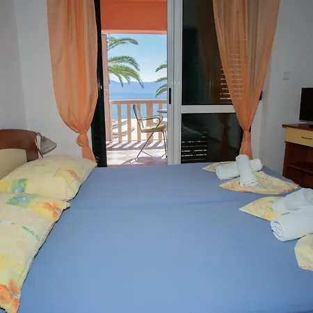 Daire Ivanka Gradac (Split-Dalmatia)